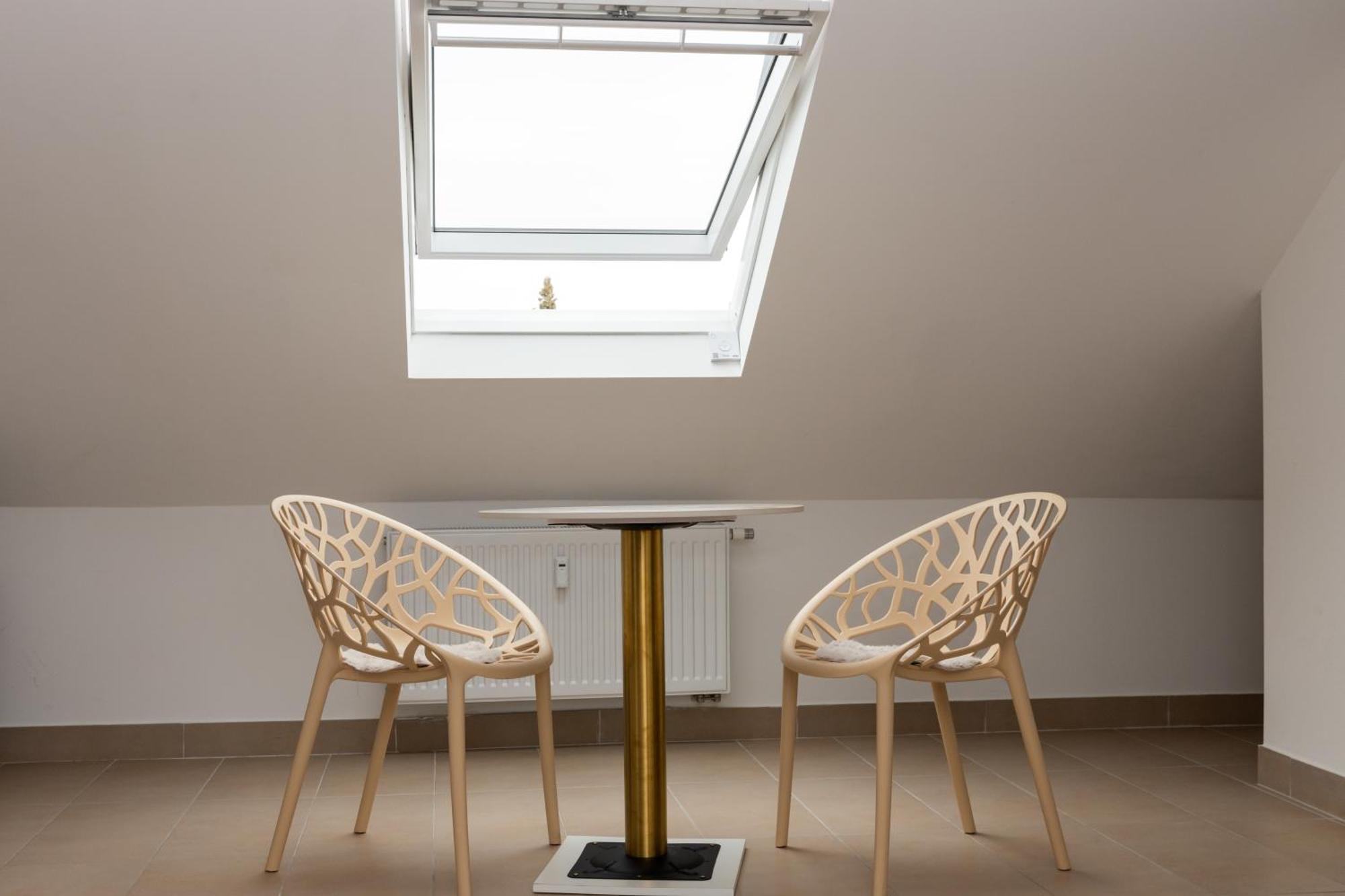 1 Zimmerwohnung In Koblenz โคเบลนซ์ ภายนอก รูปภาพ