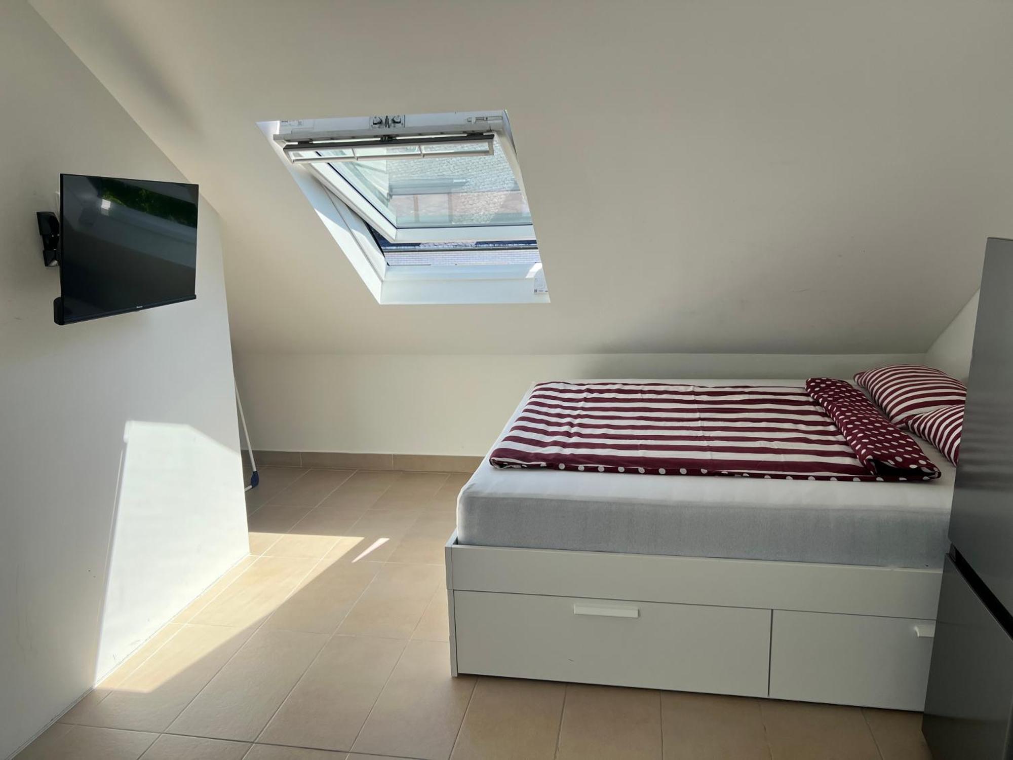 1 Zimmerwohnung In Koblenz โคเบลนซ์ ภายนอก รูปภาพ